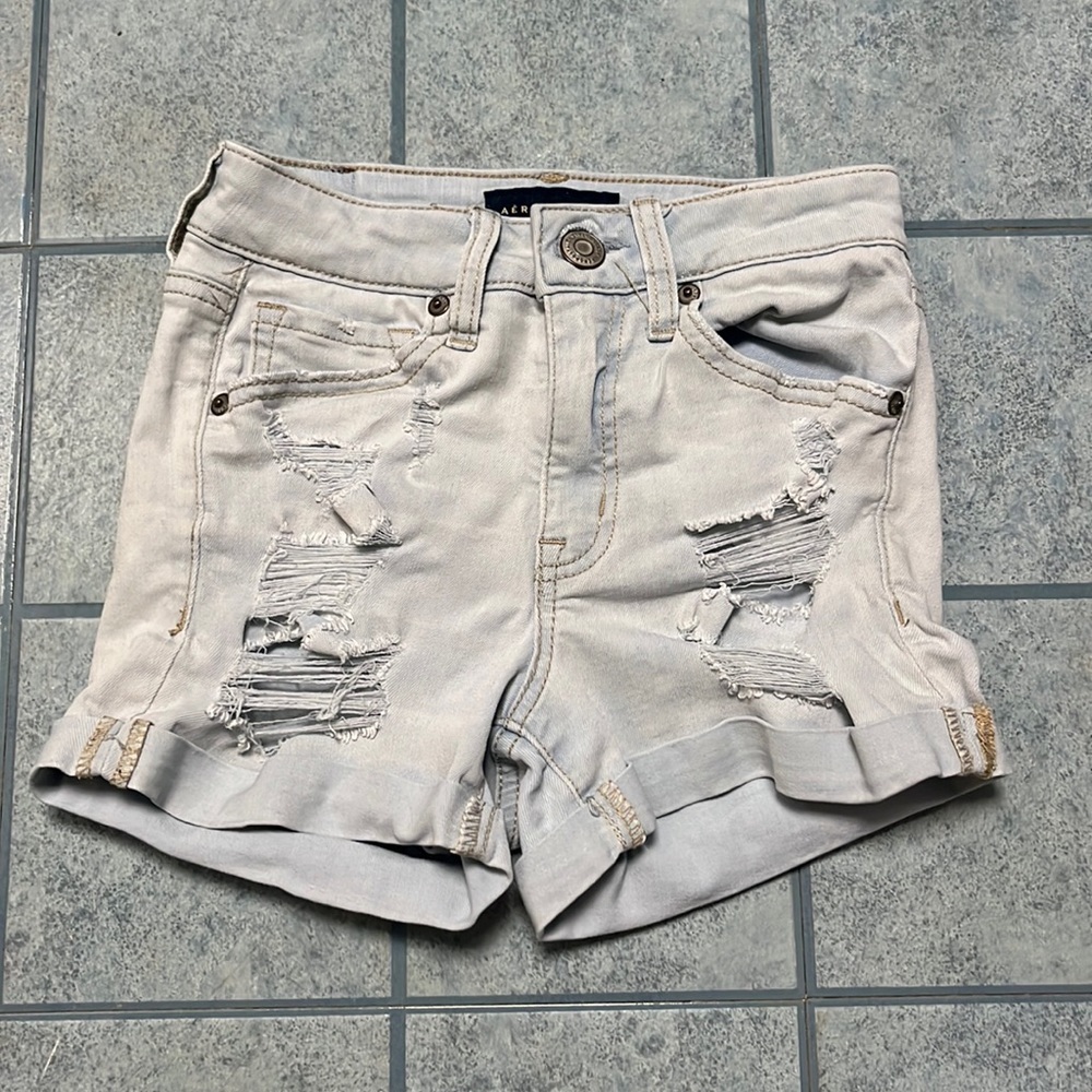 Aeropastale high waisted midi light wash denim shorts